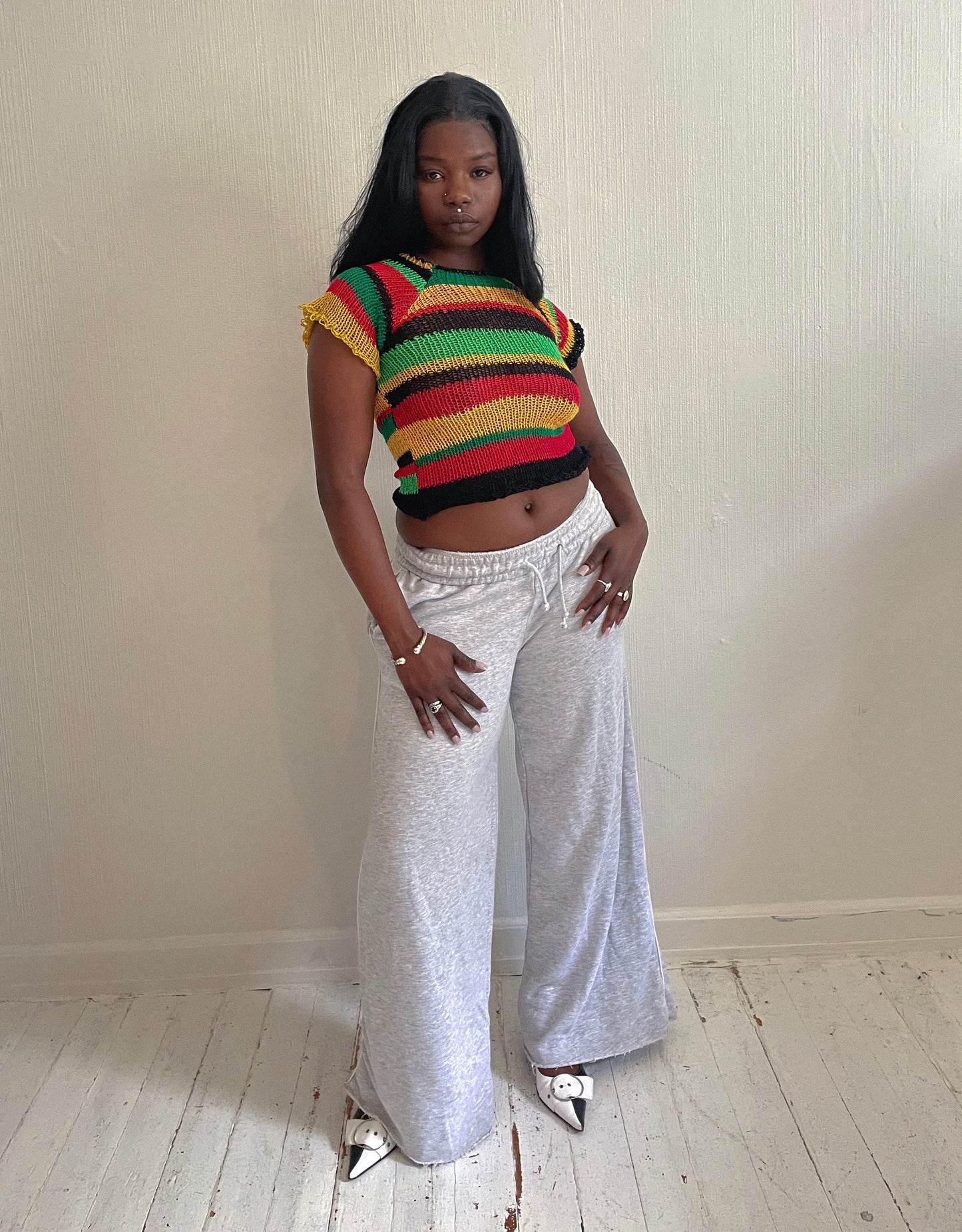 Short sleeve knitted top