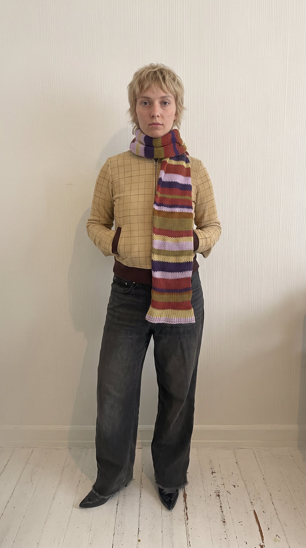 Striped knitted scarf